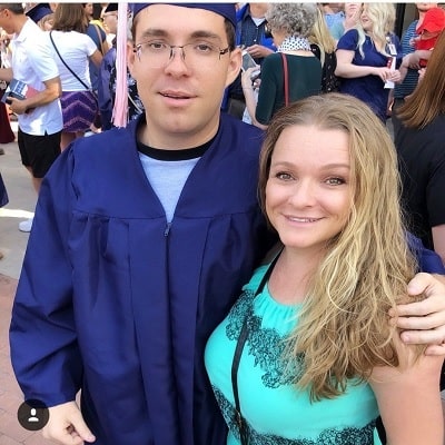A picture of Jaime with his mamma, Elka Brand.
